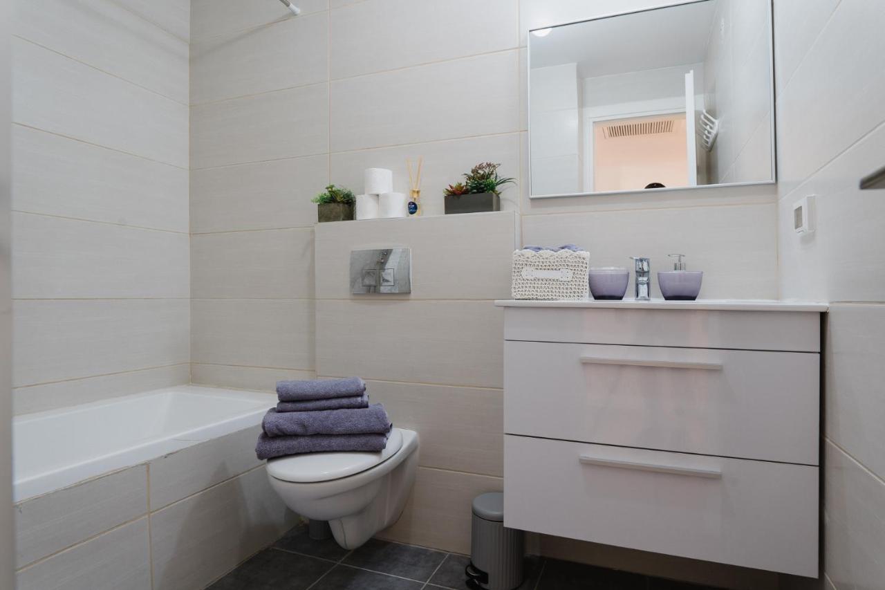 Haneviim Court Residence エルサレム エクステリア 写真